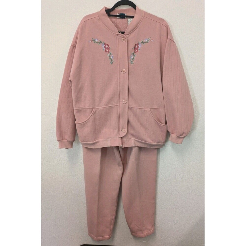 90s Bold Spirit Pink Floral Embroidery Set  Sweatshirt Pants sz XL Grannycore